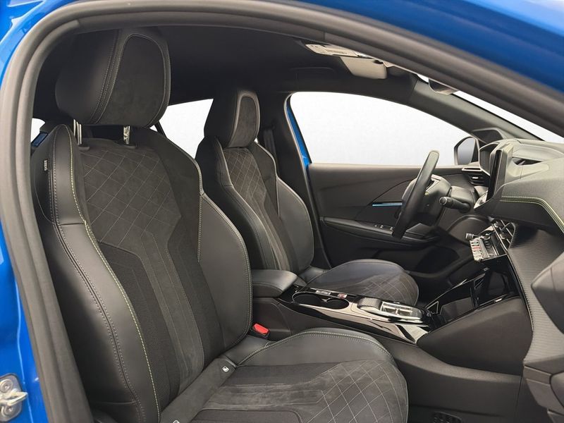 Peugeot e-208 bild 12