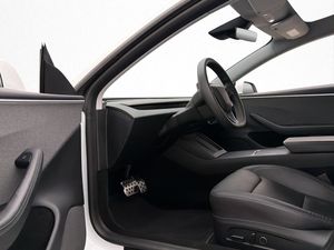 Tesla Model 3 bild 9