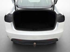 Tesla Model 3 bild 31