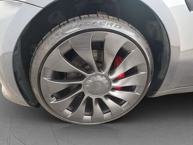 Tesla Model 3 bild 29