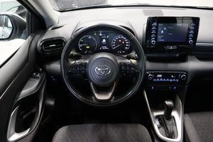 Toyota Yaris bild 12