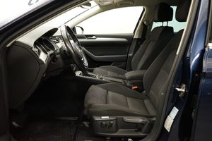Volkswagen Passat bild 4