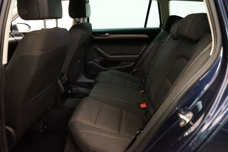 Volkswagen Passat bild 6