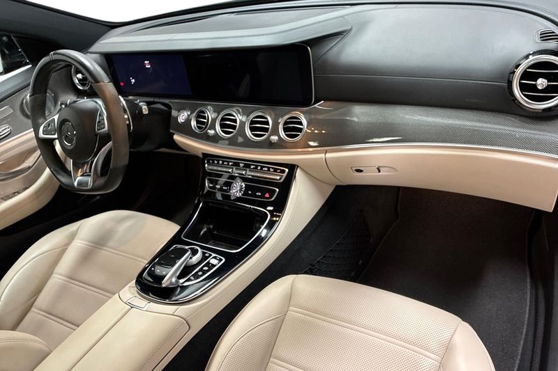 Mercedes E63 AMG bild 15