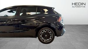 MG 4 EV Urban bild 9