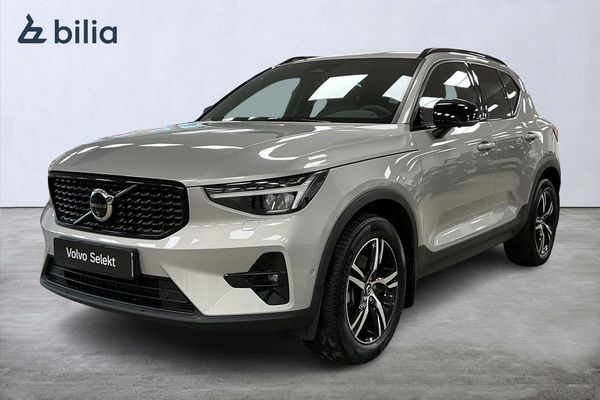 Volvo XC40 B3 FWD Bensin Plus Dark Drag 360 Förarstödspkt - 2025