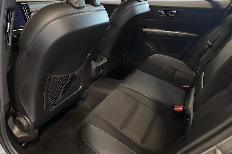 Volvo V60 bild 8