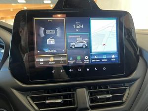 Suzuki S-CROSS bild 8
