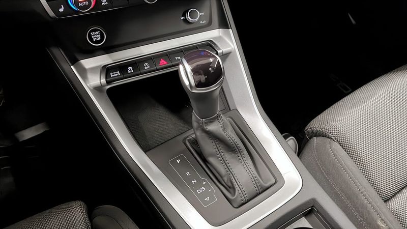 Audi Q3 bild 14