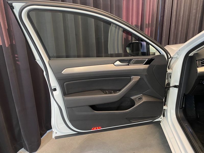 Volkswagen Passat bild 26