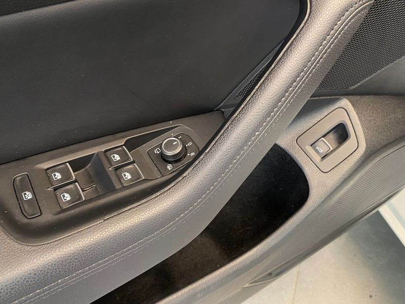 Volkswagen Passat bild 27