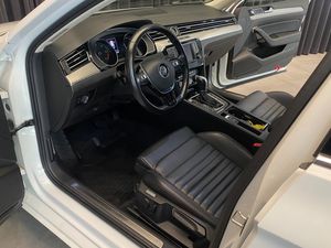 Volkswagen Passat bild 25