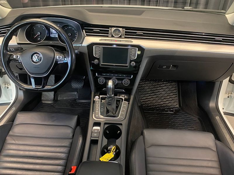 Volkswagen Passat bild 6