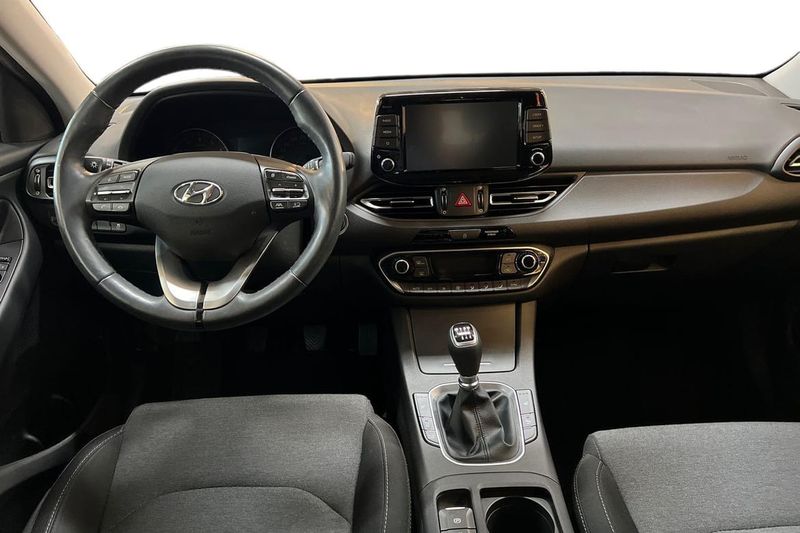 Hyundai i30 bild 8