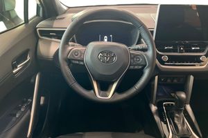 Toyota Corolla Cross bild 11
