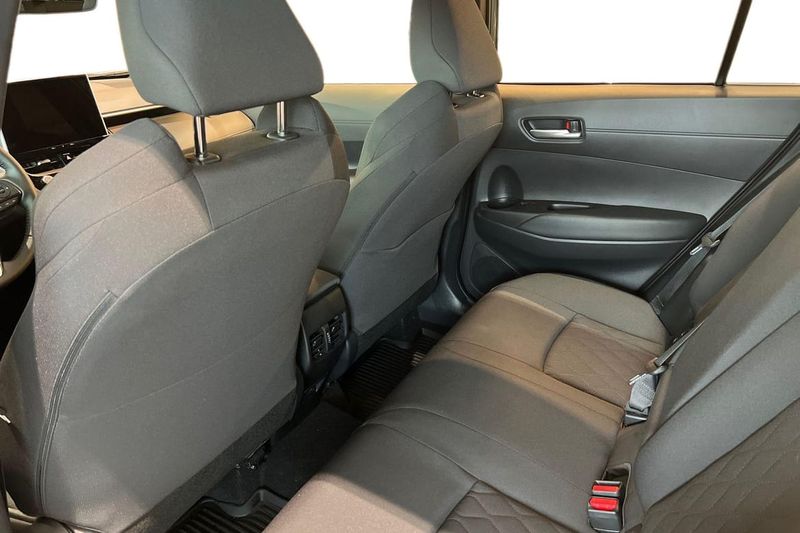 Toyota Corolla Cross bild 13