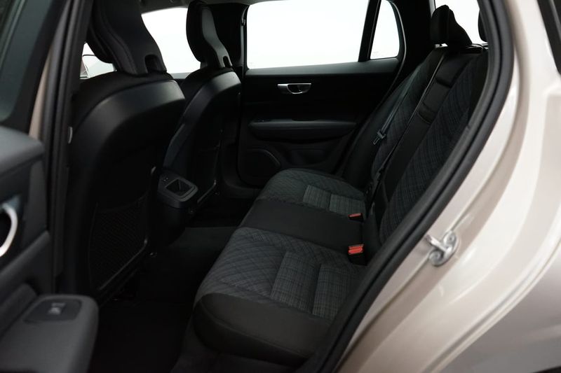 Volvo V60 bild 7