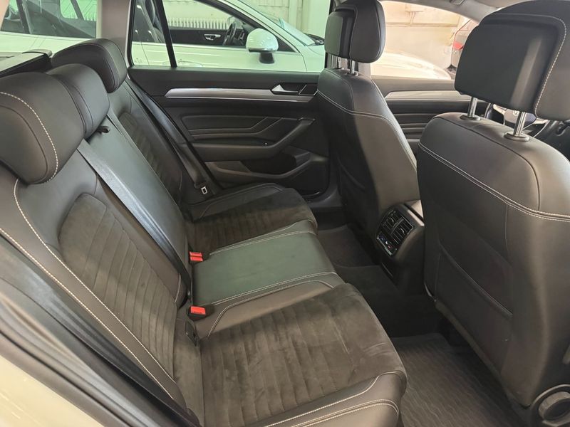 Volkswagen Passat bild 16