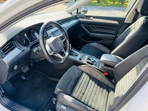 Volkswagen Passat bild 8