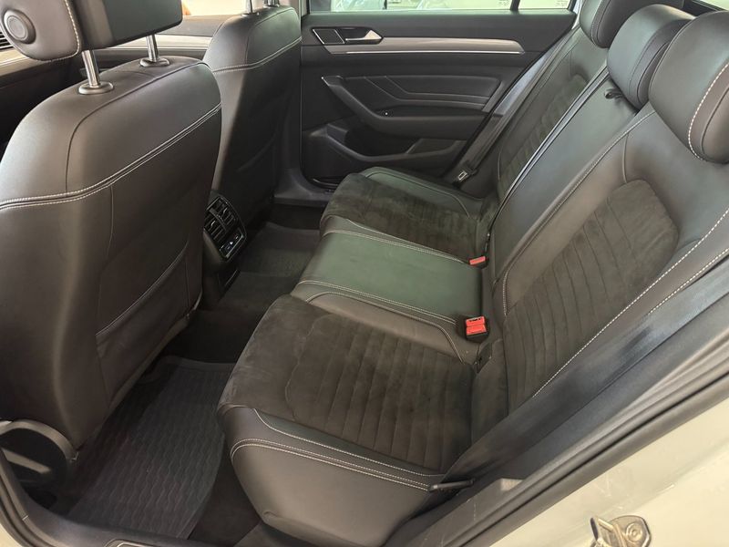 Volkswagen Passat bild 17