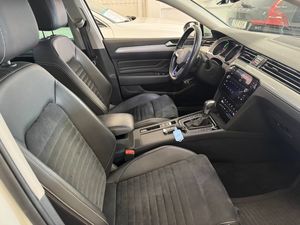 Volkswagen Passat bild 15