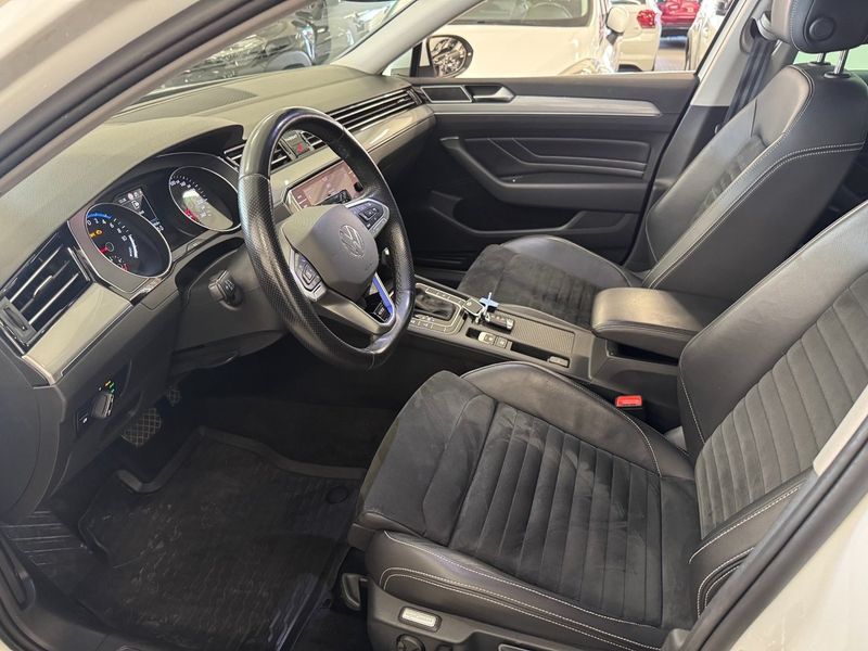 Volkswagen Passat bild 18