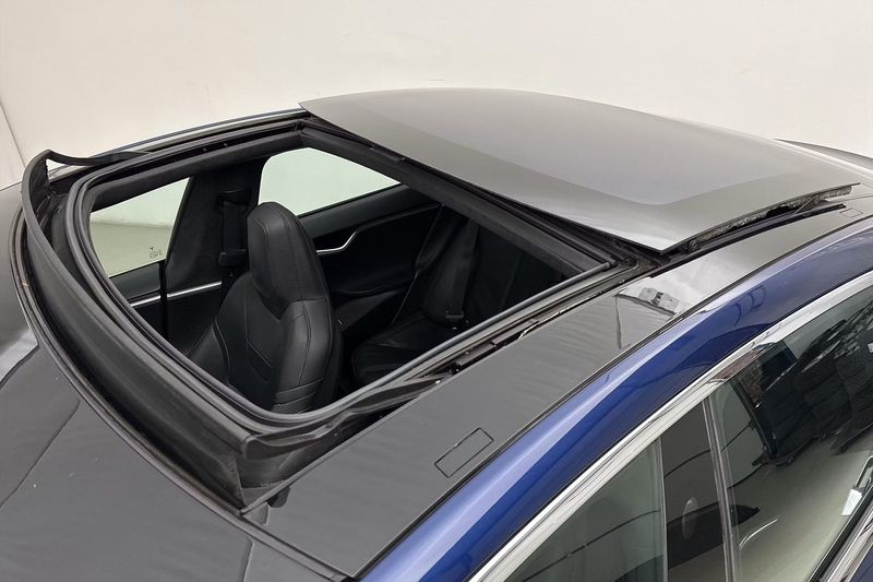 Tesla Model S bild 16