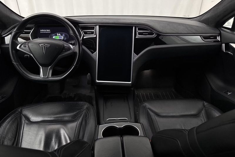Tesla Model S bild 18