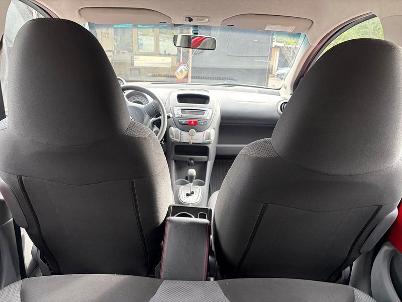 Toyota Aygo bild 8