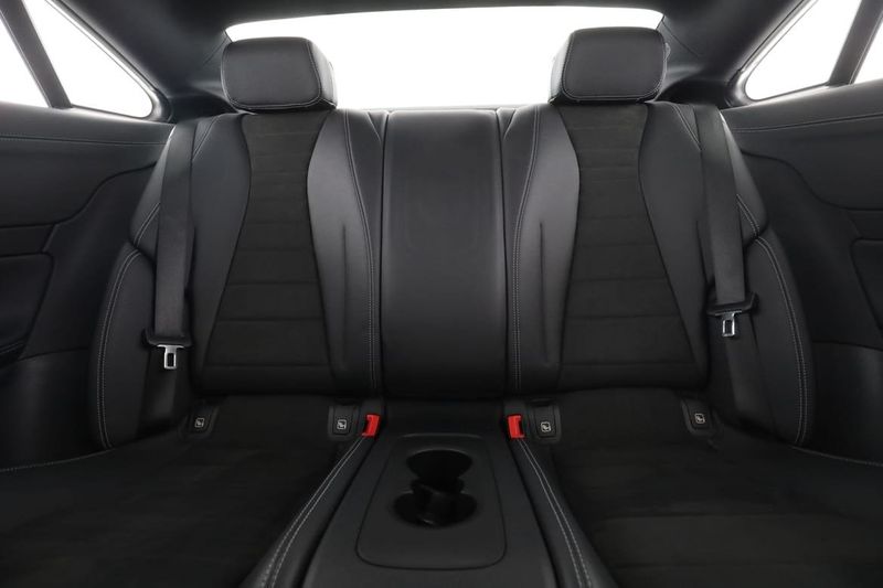 Mercedes E200 bild 16