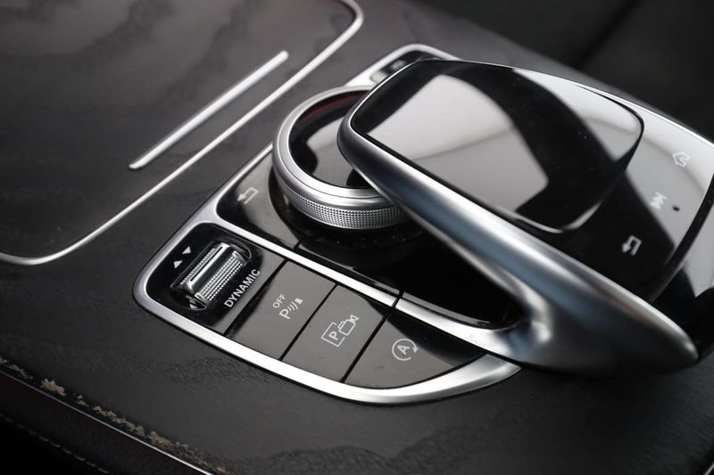 Mercedes E200 bild 29