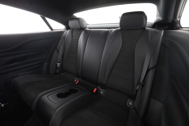 Mercedes E200 bild 15