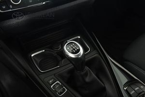 BMW 118 bild 12