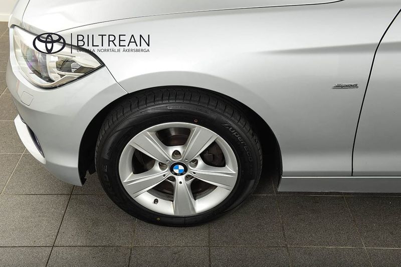 BMW 118 bild 15