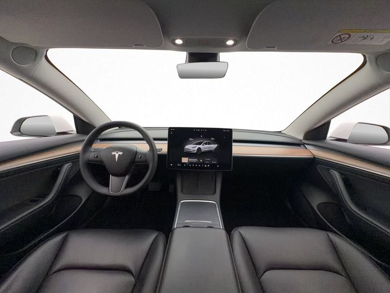 Tesla Model 3 bild 16