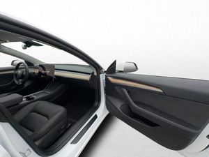 Tesla Model 3 bild 19
