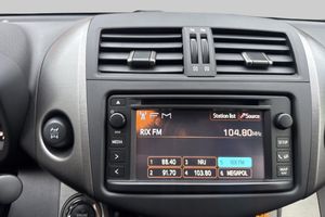 Toyota RAV4 bild 26