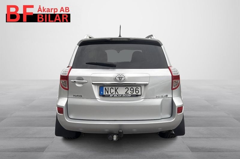 Toyota RAV4 bild 8