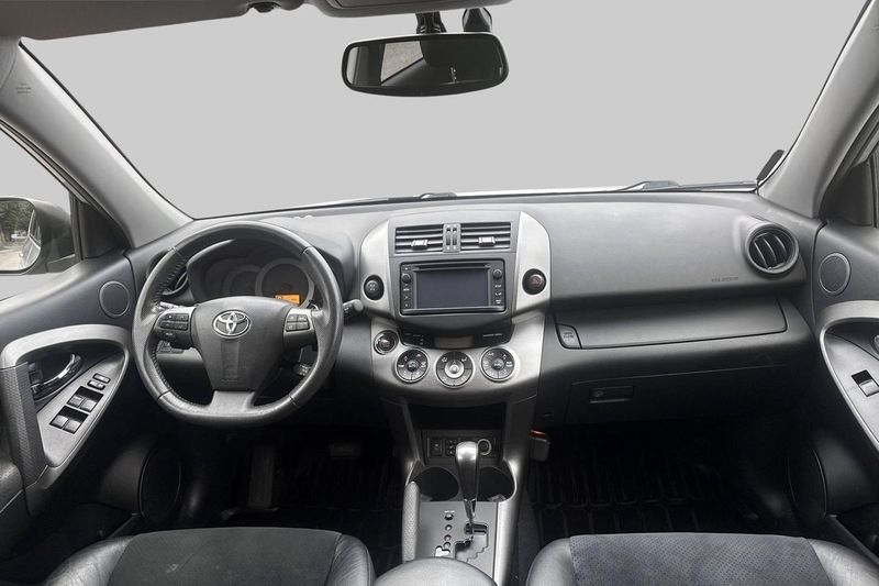 Toyota RAV4 bild 14