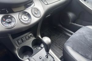 Toyota RAV4 bild 16