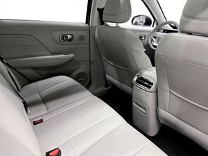 Leapmotor B10 bild 11