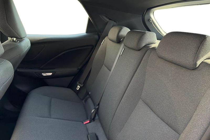 Lexus LBX bild 12