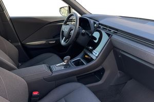 Lexus LBX bild 13