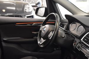 BMW 225 bild 8