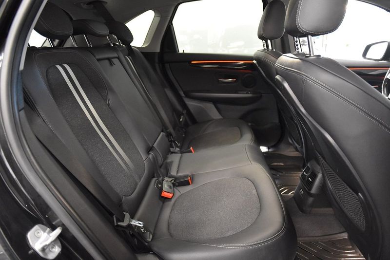 BMW 225 bild 14