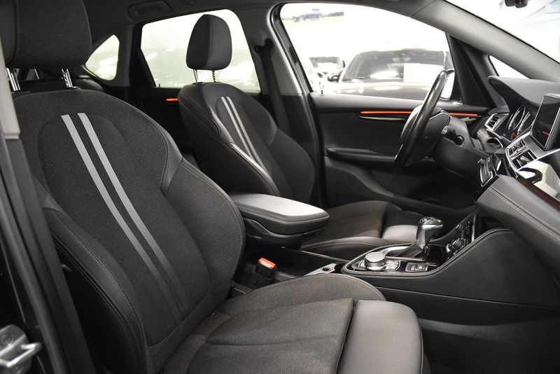 BMW 225 bild 13