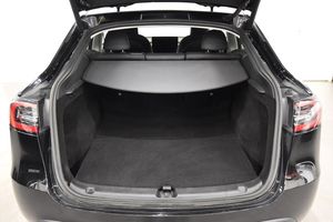 Tesla Model Y bild 26