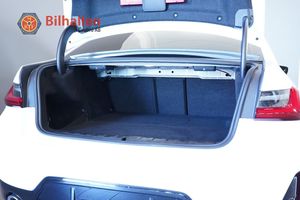 BMW 330 bild 12