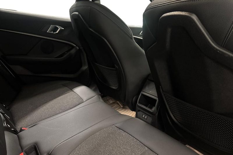 BMW 120 bild 7