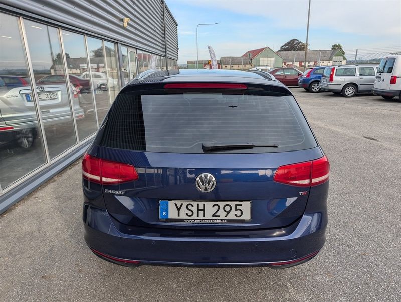 Volkswagen Passat bild 8